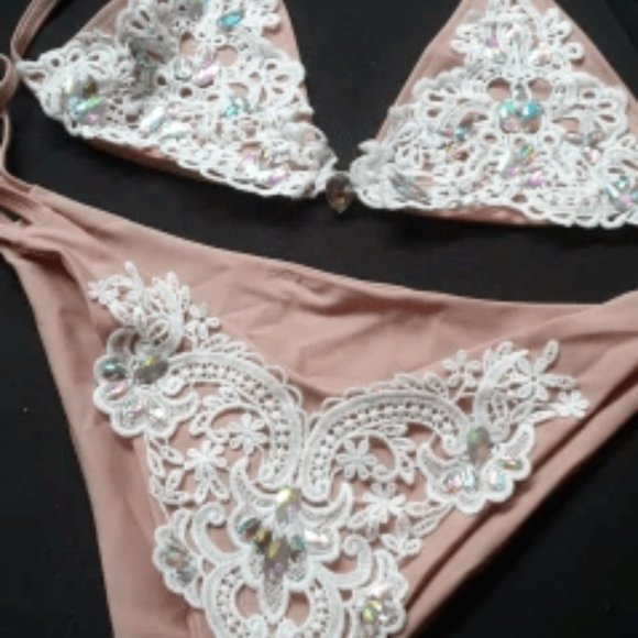 NWOT Gorgeous Jeweled Nude Lace Bikini - Picture 4 of 8